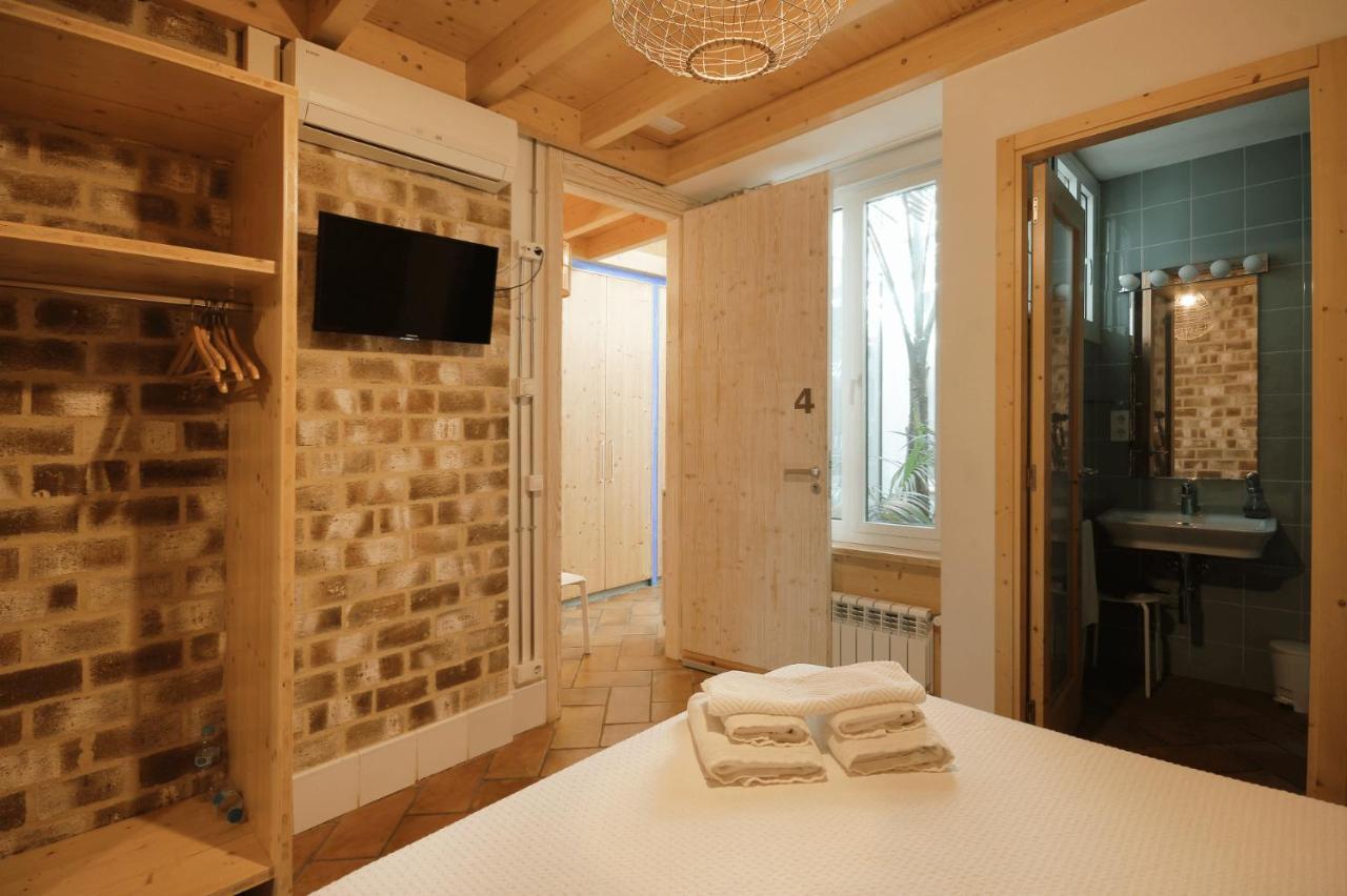 B&B Sant Pol - Adults Only Sant Pol De Mar Bagian luar foto